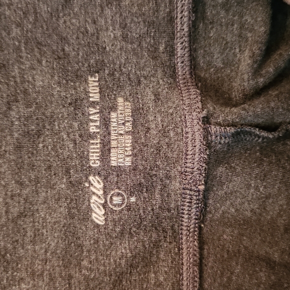 Aerie High Waisted Leggings - Picture 3 of 3